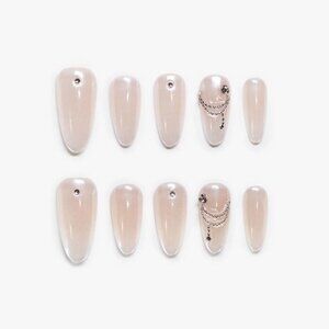 Delmour New York Press On Nails